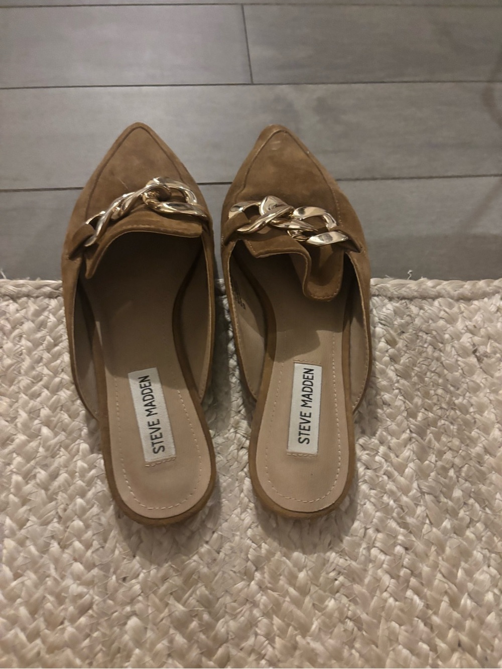 Steve Madden Tan Suede Pointed Chain-Embellished Slide Mules